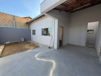 Casa com 2 Quartos à venda, 10m² no Centro, Araxá