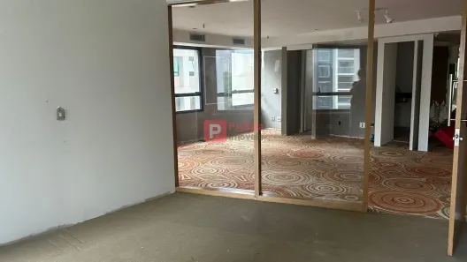 Sala Comercial para venda ou aluguel, 76m² no Vila Olímpia, São Paulo