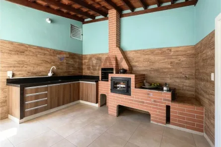 Fazenda/Sítio com 3 Quartos à venda, 250m² no Centro, Itapira