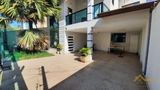 Casa com 4 Quartos à venda, 305m² no Jardim Amália, Volta Redonda