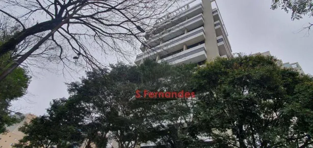 Sala Comercial para alugar, 173m² no Indianópolis, São Paulo