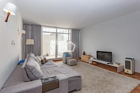 Casa com 3 Quartos à venda, 336m² no Vila Monumento, São Paulo