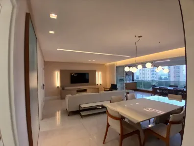 Apartamento com 4 Quartos para alugar, 165m² no Pituaçu, Salvador