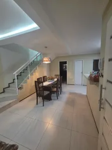 Sobrado com 3 Quartos à venda, 158m² no Guajeru, Fortaleza