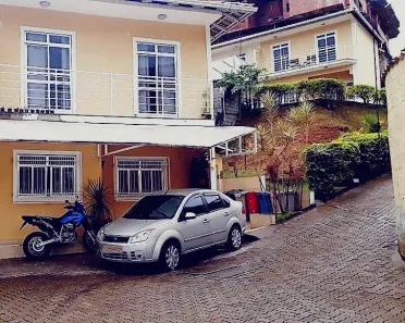 Casa de Condomínio com 2 Quartos à venda, 130m² no Bandeirantes, Juiz de Fora