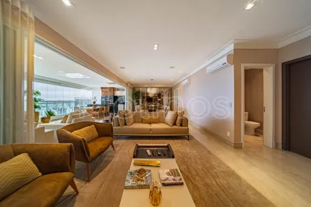 Apartamento com 3 Quartos à venda, 280m² no Vila Regente Feijó, São Paulo