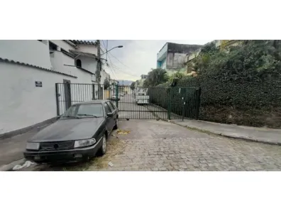 Casa com 1 Quarto à venda, 250m² no Bangu, Rio de Janeiro