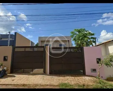 Sobrado com 2 Quartos à venda, 85m² no Bnh(Vila Recreio, Jardim Andreia), Bonito