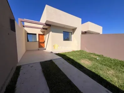 Casa com 3 Quartos à venda, 61m² no Guaraituba, Colombo