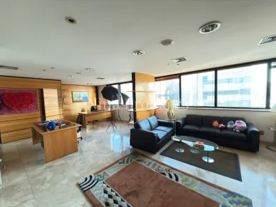 Imóvel Comercial à venda, 204m² no Cerqueira César, São Paulo
