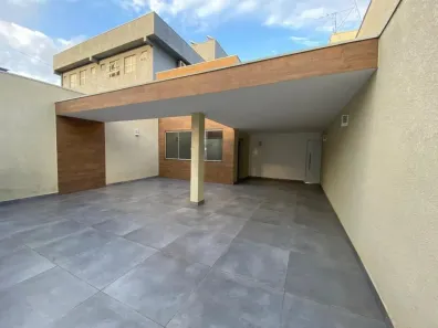 Casa com 3 Quartos para alugar, 256m² no Centro, Jundiaí