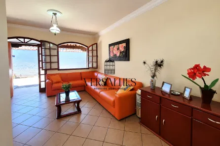 Casa com 3 Quartos à venda, 224m² no Dom Joaquim, Belo Horizonte