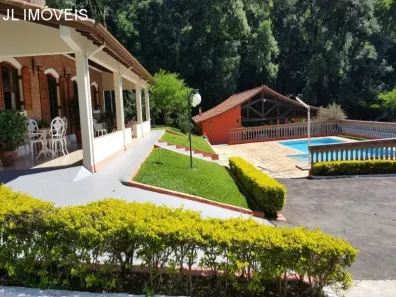 Fazenda/Sítio com 4 Quartos à venda, 800m² no Chácara Ivoturucaia, Campo Limpo Paulista
