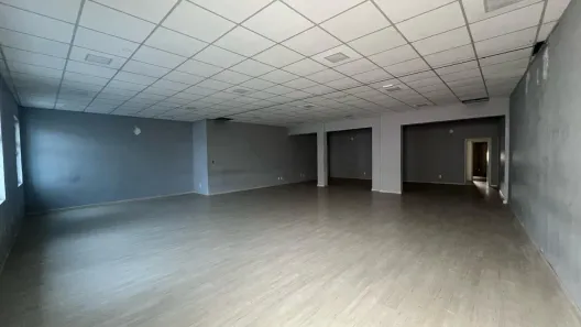 Ponto Comercial para alugar, 236m² no Vila Santa Rosa, Jundiaí