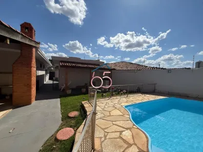 Casa com 3 Quartos à venda, 288m² no Santa Rosa, Cuiabá