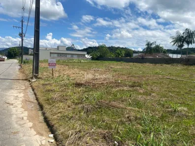 Lote/Terreno à venda, 438m² no Centro, Guabiruba