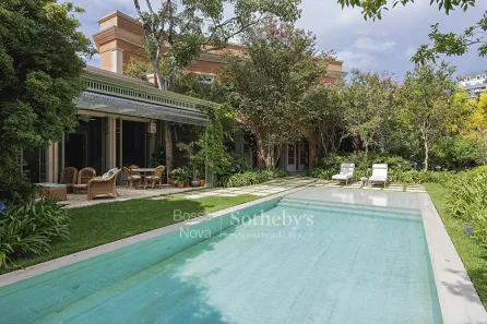 Casa com 4 Quartos à venda, 820m² no Jardim Panorama, São Paulo