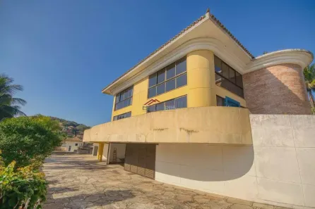 Casa com 3 Quartos à venda, 600m² no João Fernandes, Armação dos Búzios