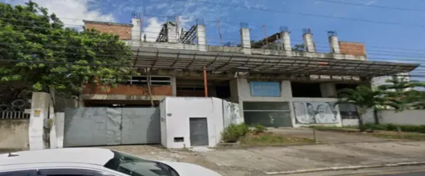 Prédio Comercial à venda, 2666m² no Parque Turf Club, Campos dos Goytacazes