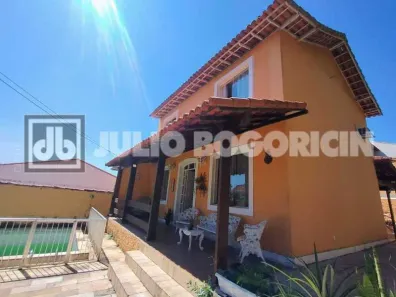 Casa de Condomínio com 3 Quartos à venda, 188m² no Pechincha, Rio de Janeiro