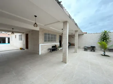 Casa com 3 Quartos à venda, 161m² no Jardim Santa Eugênia, Mongaguá