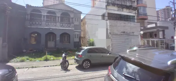 Casa com 15 Quartos à venda, 600m² no Nazaré, Belém