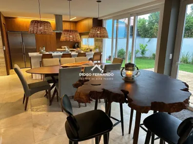Casa com 4 Quartos à venda, 320m² no Campeche, Florianópolis