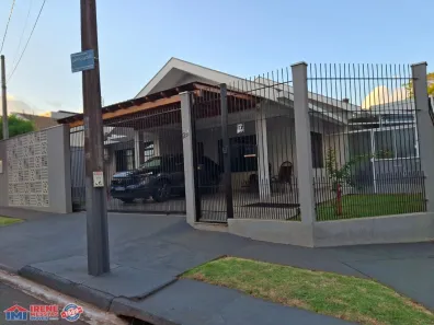 Casa com 3 Quartos à venda, 124m² no Jardim Santa Helena, Maringá