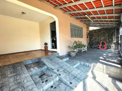 Casa com 3 Quartos à venda, 149m² no Núcleo Habitacional Castelo Branco, Marília