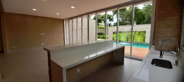 Casa de Condomínio com 4 Quartos à venda, 387m² no Área Administrativa, Senador Canedo
