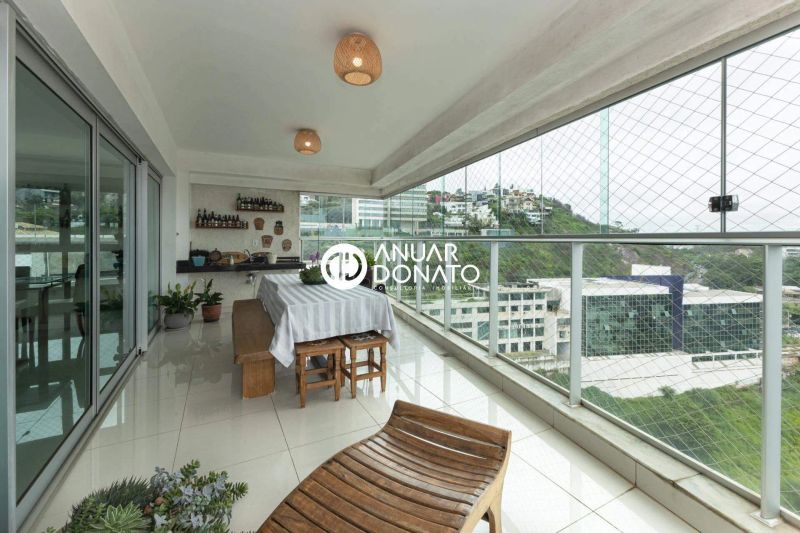 Apartamento com 4 quartos — Santa Lúcia, Belo Horizonte