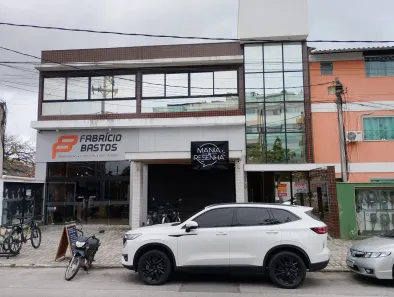 Sala Comercial para alugar, 50m² no Costazul, Rio das Ostras