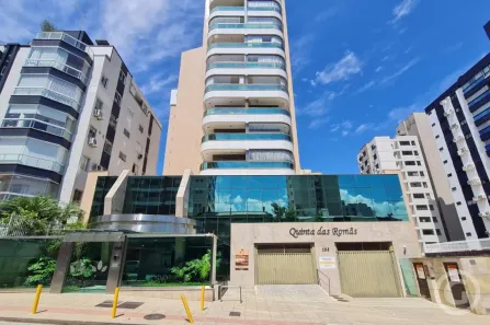 Apartamento com 3 Quartos para alugar, 88m² no Centro, Florianópolis