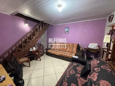 Casa com 4 Quartos à venda, 360m² no Bonfim, Belo Horizonte