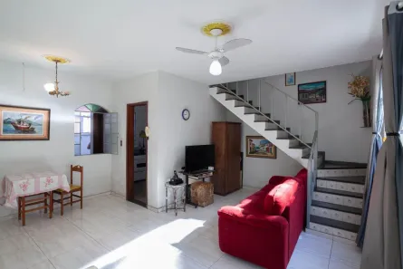 Casa com 3 Quartos à venda, 92m² no Renascença, Belo Horizonte