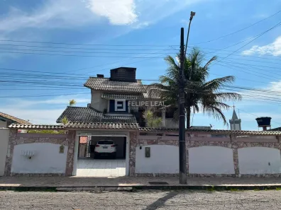 Casa com 4 Quartos à venda, 210m² no Aririú, Palhoça