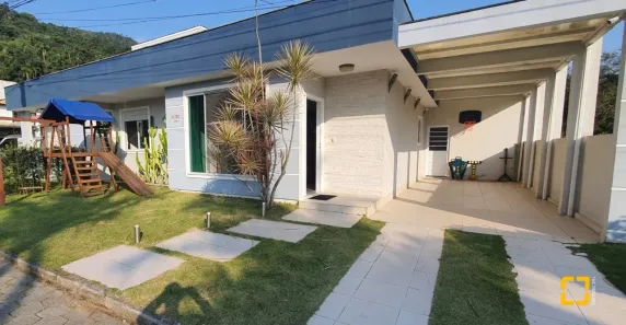 Casa de Condomínio com 4 Quartos à venda, 224m² no Cachoeira do Bom Jesus, Florianópolis