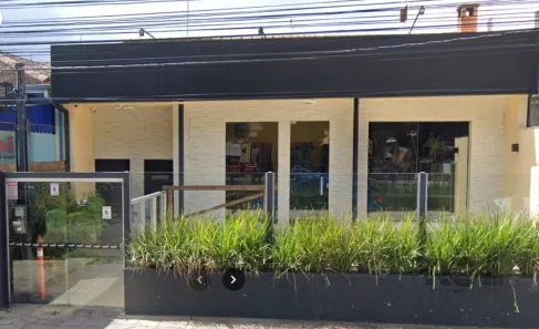 Imóvel Comercial para alugar, 180m² no Jardim Itu, Porto Alegre