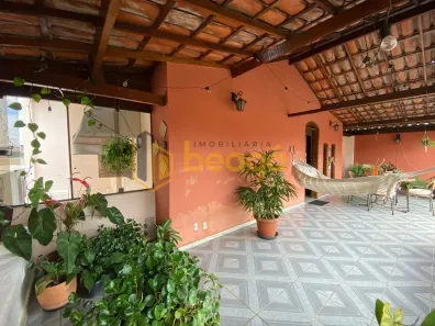 Casa com 3 Quartos à venda, 243m² no Alípio de Melo, Belo Horizonte