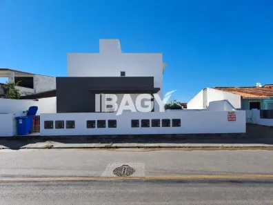 Casa com 2 Quartos para alugar, 69m² no Forquilhas, São José