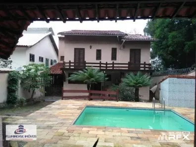 Casa com 5 Quartos à venda, 180m² no Itaipu, Niterói