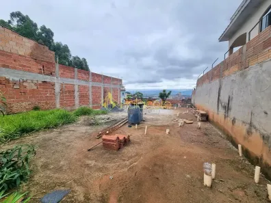 Lote/Terreno à venda, 250m² no São Francisco, Aparecida