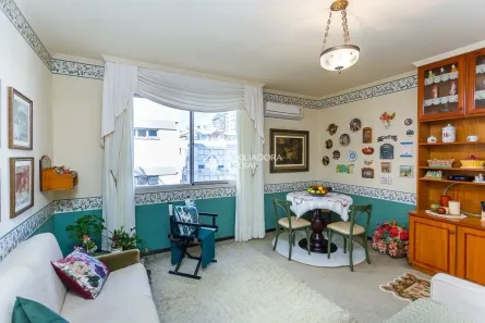 Apartamento com 2 Quartos à venda, 75m² no Mont Serrat, Porto Alegre
