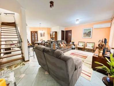 Sobrado com 4 Quartos à venda, 230m² no Jardim Virginia Bianca, São Paulo