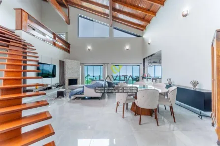 Casa com 4 Quartos à venda, 550m² no Praia do Estaleiro, Balneário Camboriú