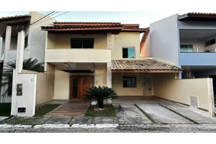 Casa com 4 Quartos à venda, 196m² no Jequiezinho, Jequié