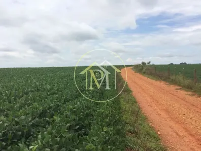 Fazenda/Sítio com 4 Quartos à venda, 943800m² no Centro, Tatuí