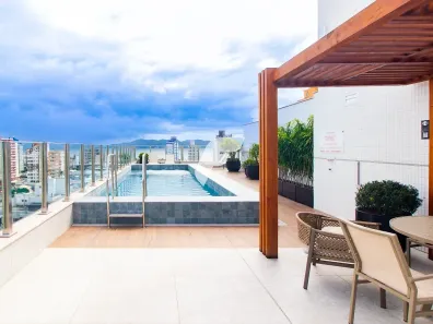 Apartamento com 3 Quartos à venda, 130m² no Canto, Florianópolis