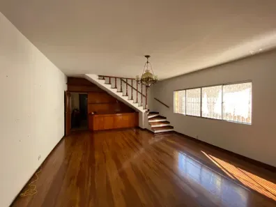 Sobrado com 4 Quartos para alugar, 270m² no Vila Ponte Rasa, São Paulo