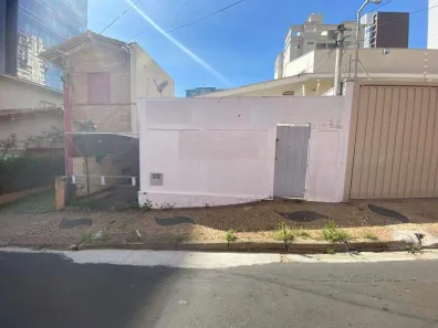Casa com 3 Quartos à venda, 264m² no Cambuí, Campinas